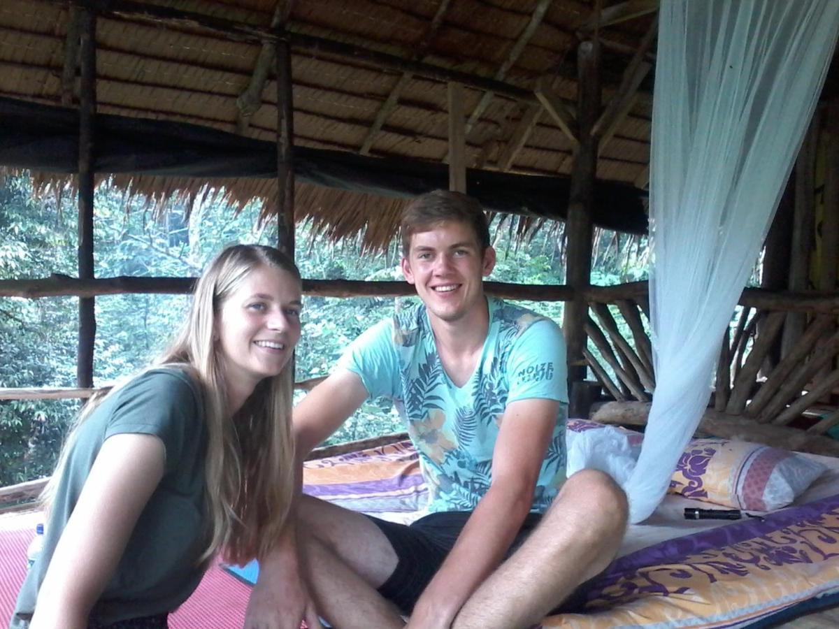 Orangutantreksumatra & Lovely Jungle Lodge Only Book If You Are Treking With Us ブキットラワン エクステリア 写真