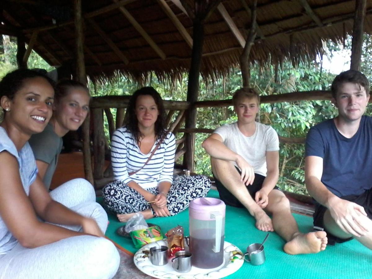 Orangutantreksumatra & Lovely Jungle Lodge Only Book If You Are Treking With Us ブキットラワン エクステリア 写真